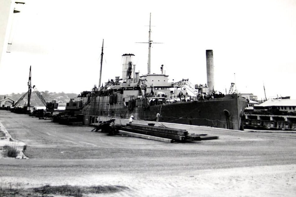 Aur 036