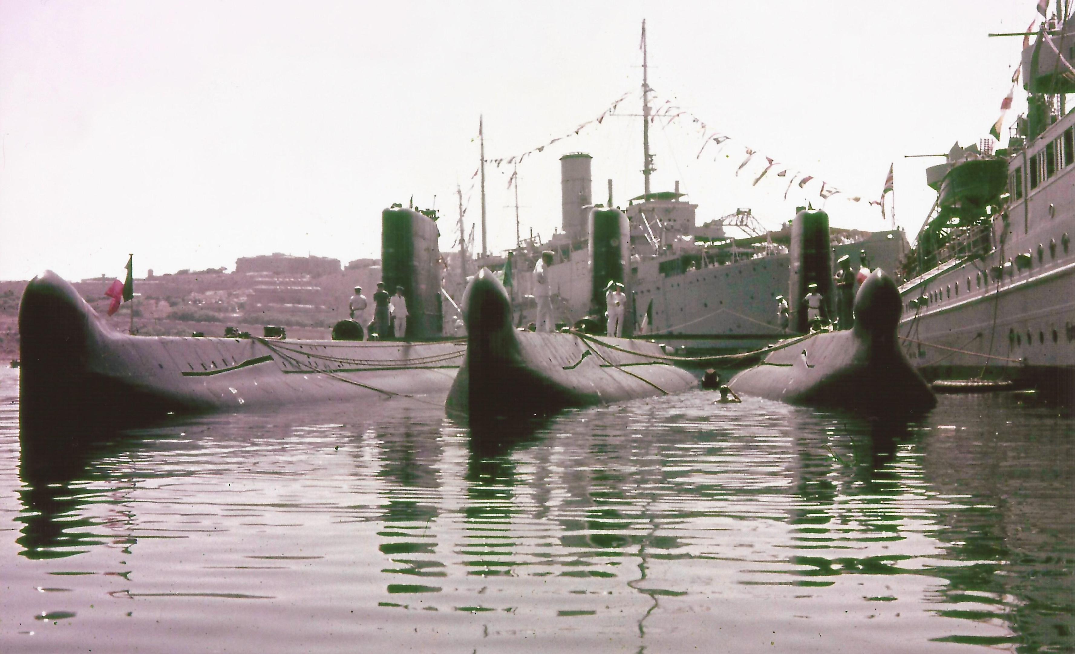 Archival photograph — description pending review