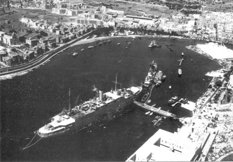 Archival photograph — description pending review