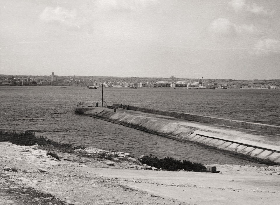 Archival photograph — description pending review