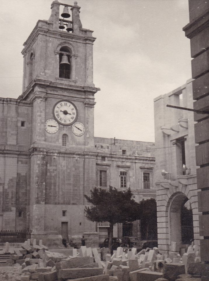 Archival photograph — description pending review
