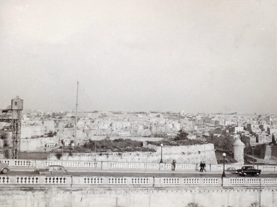 Archival photograph — description pending review