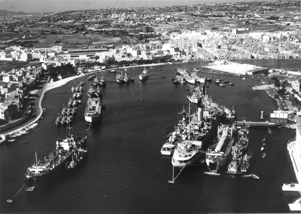 Archival photograph — description pending review