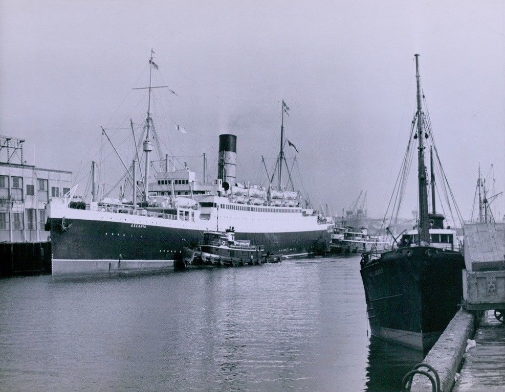 Archival photograph — description pending review